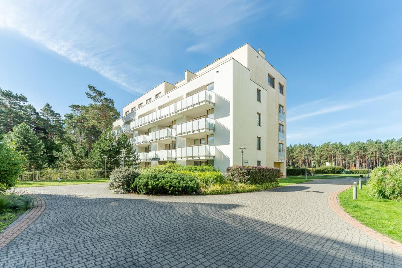 Aqua Marina Plaza-Basen Apartment Miedzyzdroje Exterior photo