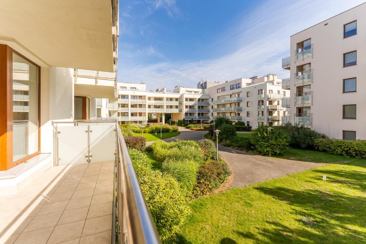 Aqua Marina Plaza-Basen Apartment Miedzyzdroje Exterior photo